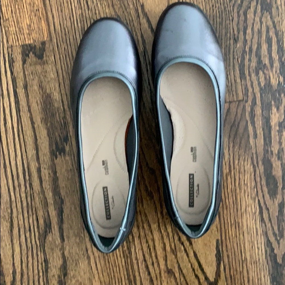 Clark’s metallic flats